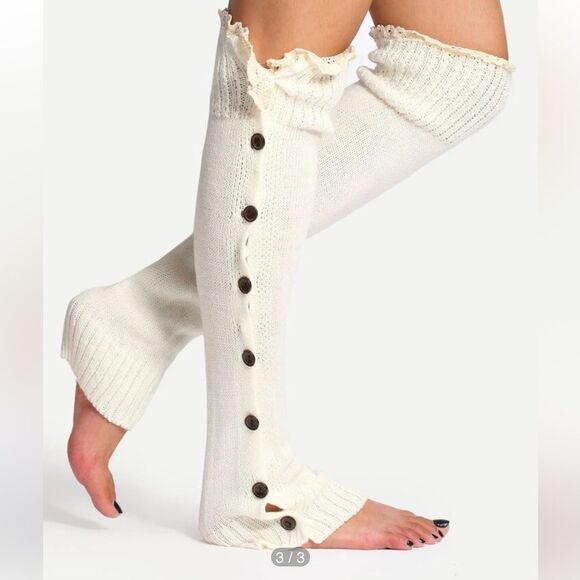 Women's Cream Button Knit Leg Warmers NWOT - Picture 1 of 5